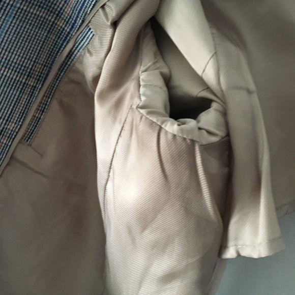 Frank and Oak double breasted blazer - Picture 4 of 9